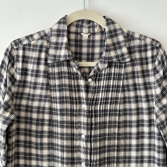 3/$20🌻J Crew 100% Cotton Gray Plaid Flannel Tunic Top - Picture 2 of 16